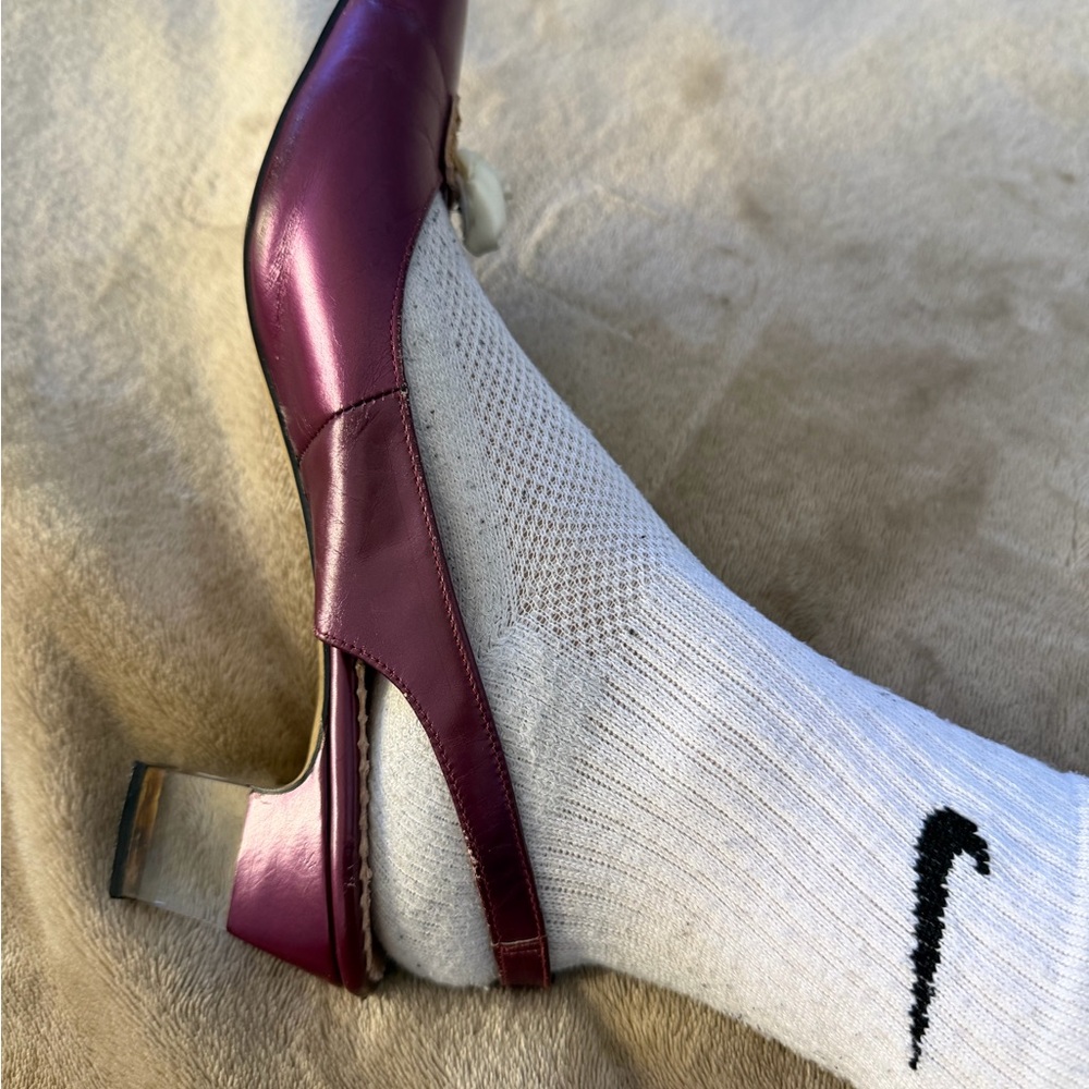 Chic Maroon Women's Heels - Picture 8 of 8